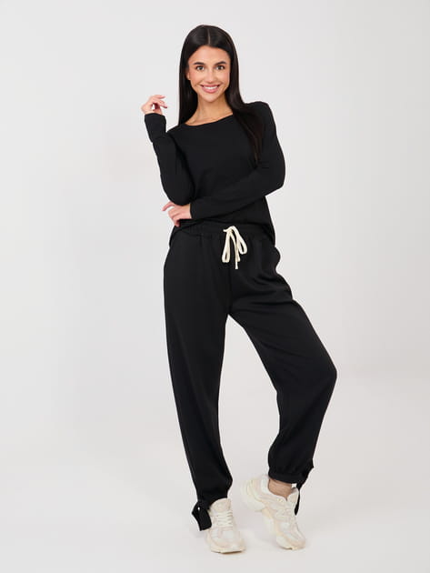 pol_pm_Czarna-bawelniana-bluzka-basic-RUE-PARIS-416891_3.jpg